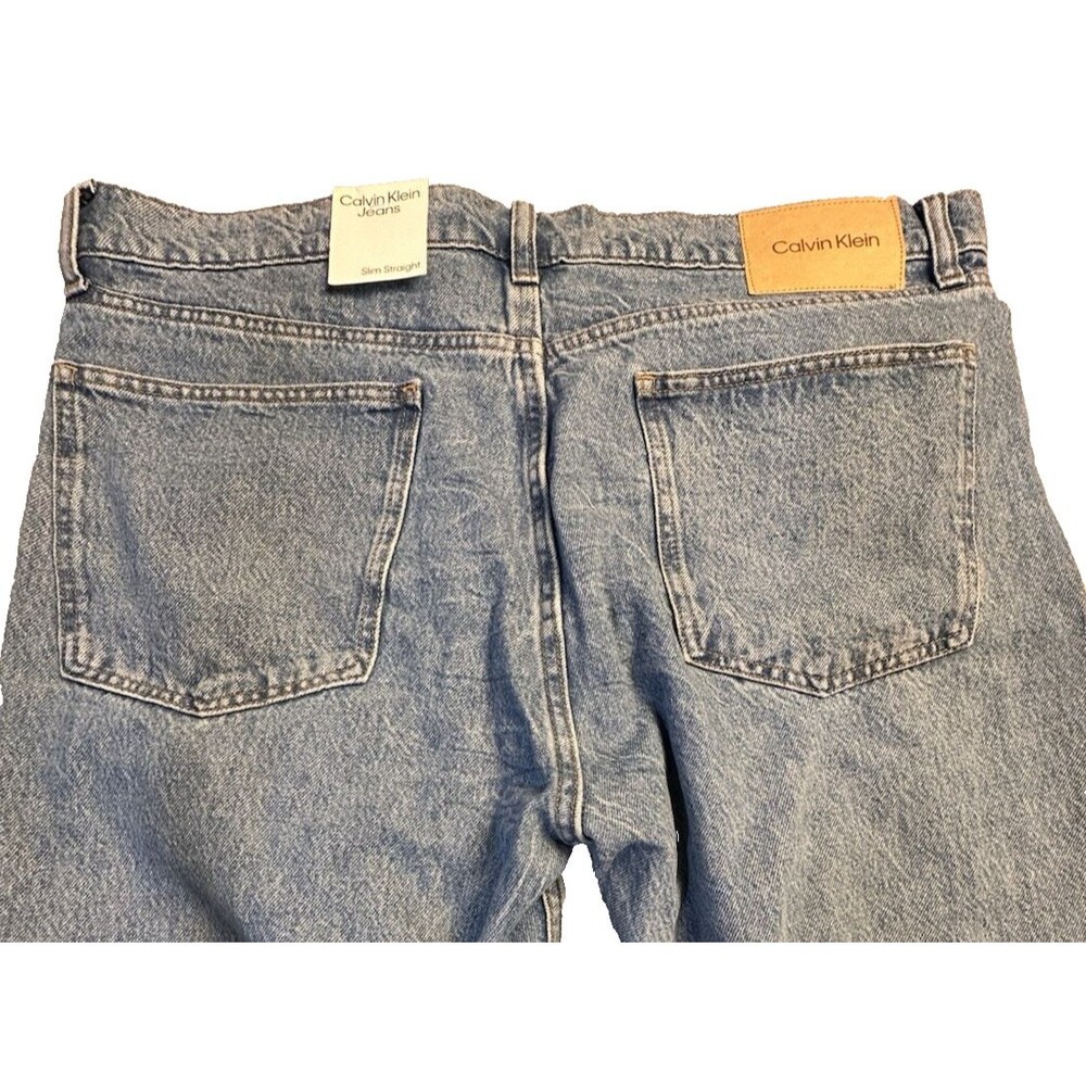 Calvin Klein Jeans 36 X 30 Slim Straight Button Fly Blue Denim NWT